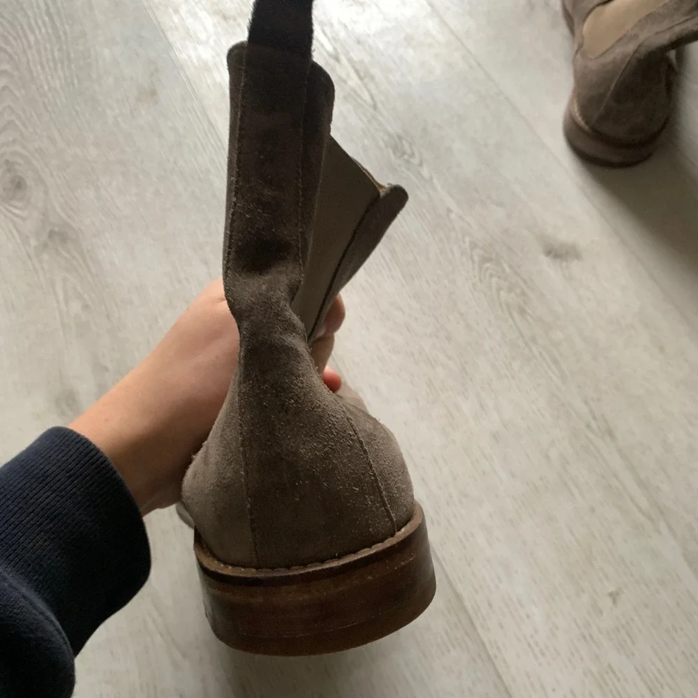 Represent Taupe Suede Chelsea Boots Made‎ in Italy Vero Cuoio Mens Size 40 EU